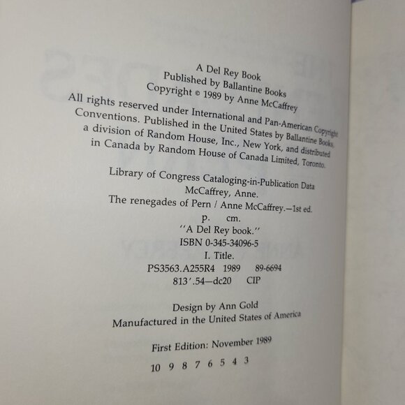 Anne McCaffrey The Renegades of Pern 1989 Vintage 1st Edition Hardcover Book - Picture 2 of 2